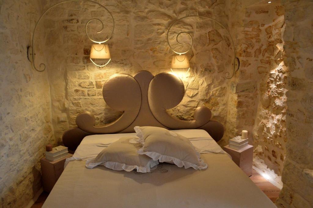 توري Albergo Diffuso Dimora Rossi B&B الغرفة الصورة